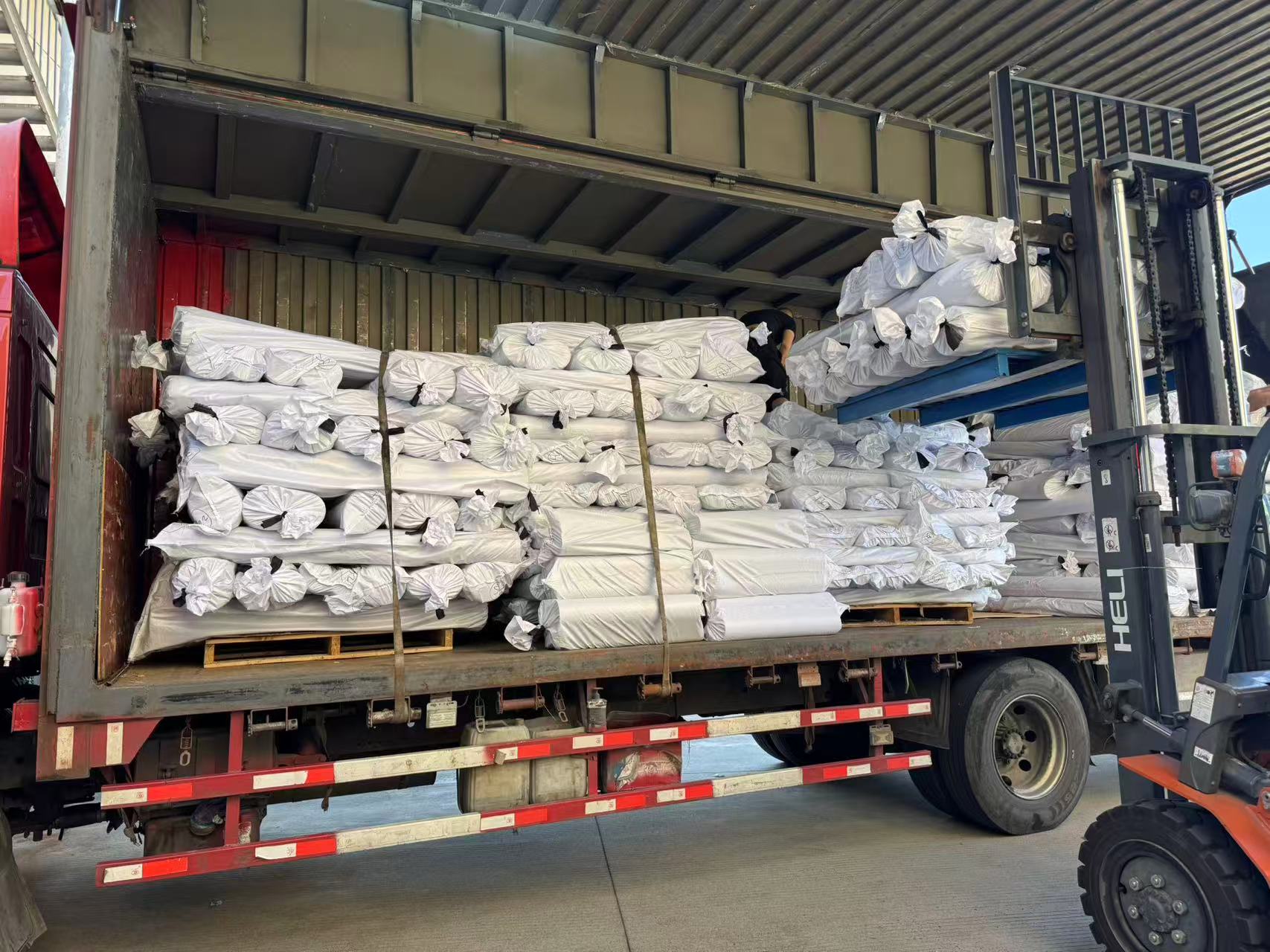 Temporada de pico, forros premium: Shunli Textile